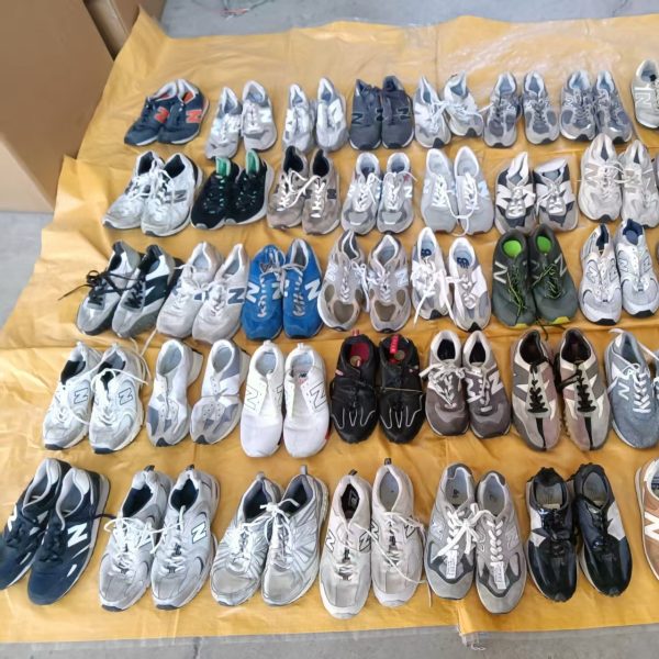 New Balance Unisex Sport Shoes Second Hand Original