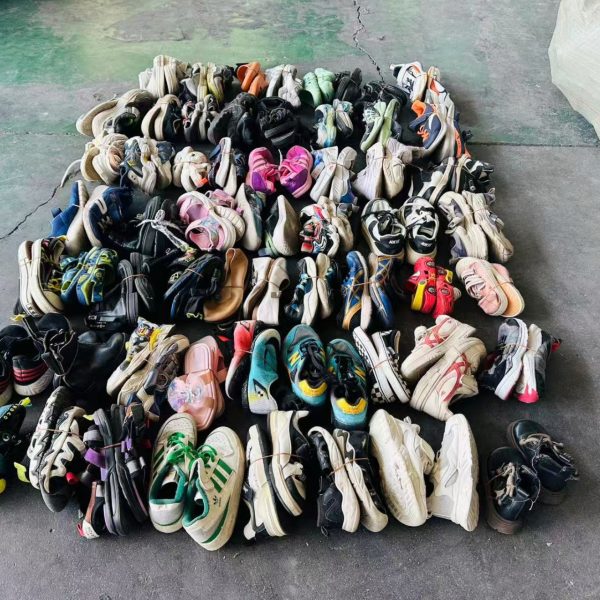 Used Boys Girls Comfortable Brand Mixed Upper High Quality Children Shoes