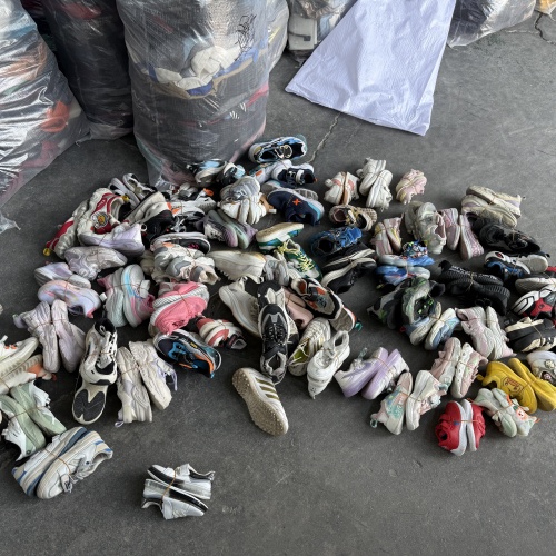 Used chinese brand children sport shoes