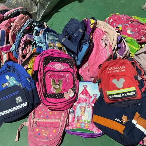 Used schoolbags(mixed big and small)
