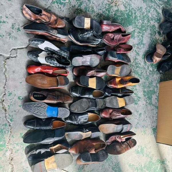 微信图片_20250528175059 Office Casual Chinese Mixed Brand Used Men's Genuine Leather Cotton Lining Mesh Fashionable Loafers Shoes for Business