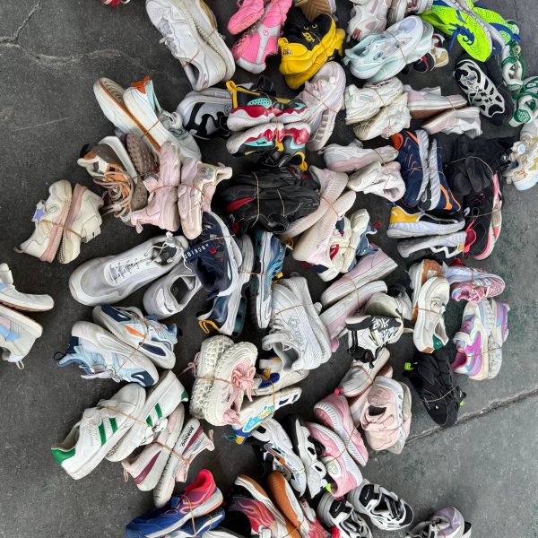 按双的 Accessories Shoes Stock Used Comfortable Brand Upper High Quality Children Sport Sneakers